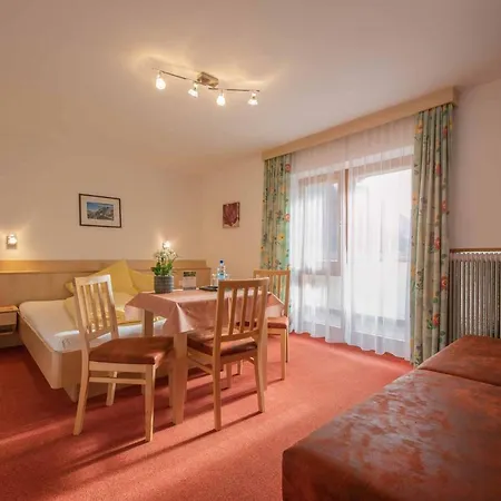 Hofer Pensionat 4*