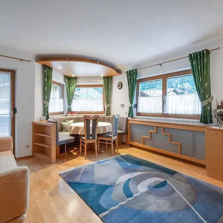 Guest house Hofer Neustift im Stubaital